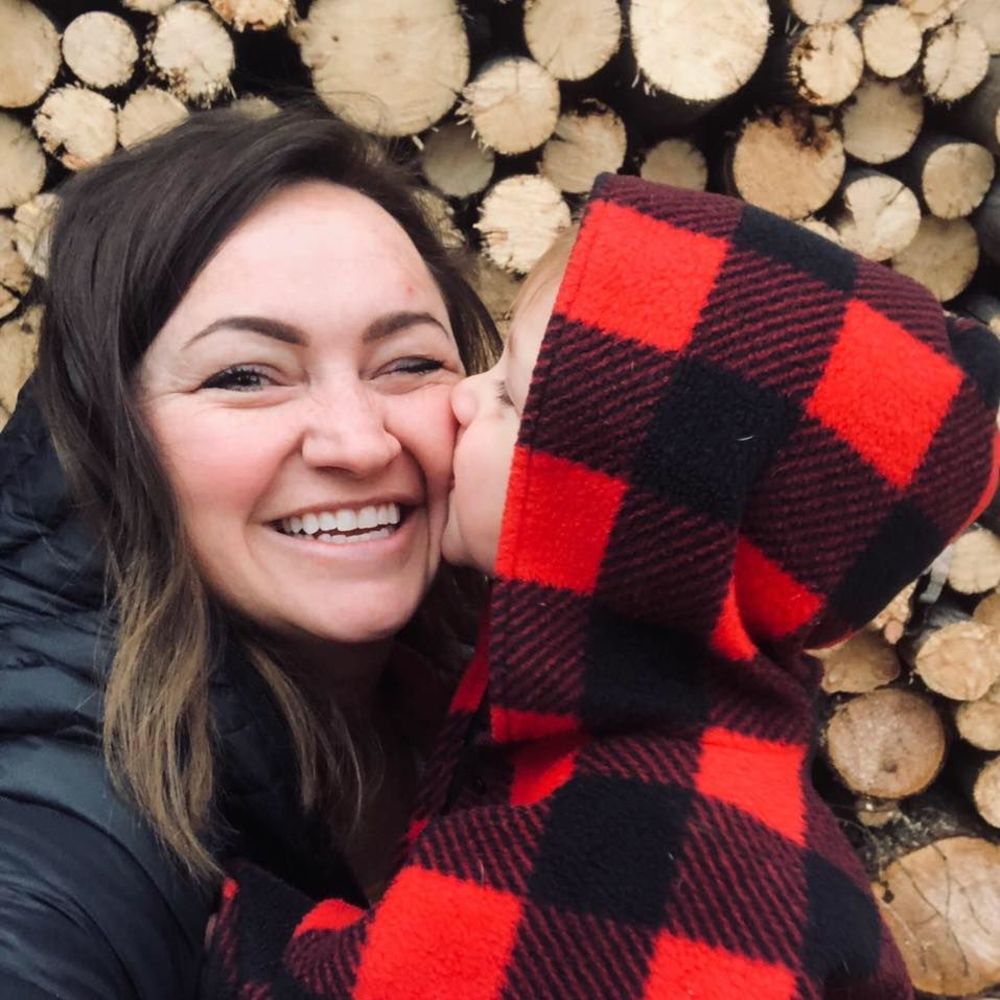 Meet your Posher, Kelly